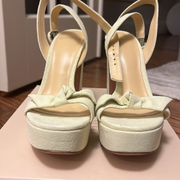 Alexandre Birman Clarita Curve Pumps - Picture 4 of 10